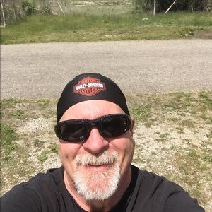 Meet your Posher, Thomas